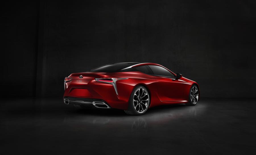  Lexus LC500 2016 года  (фото 28 из 74)